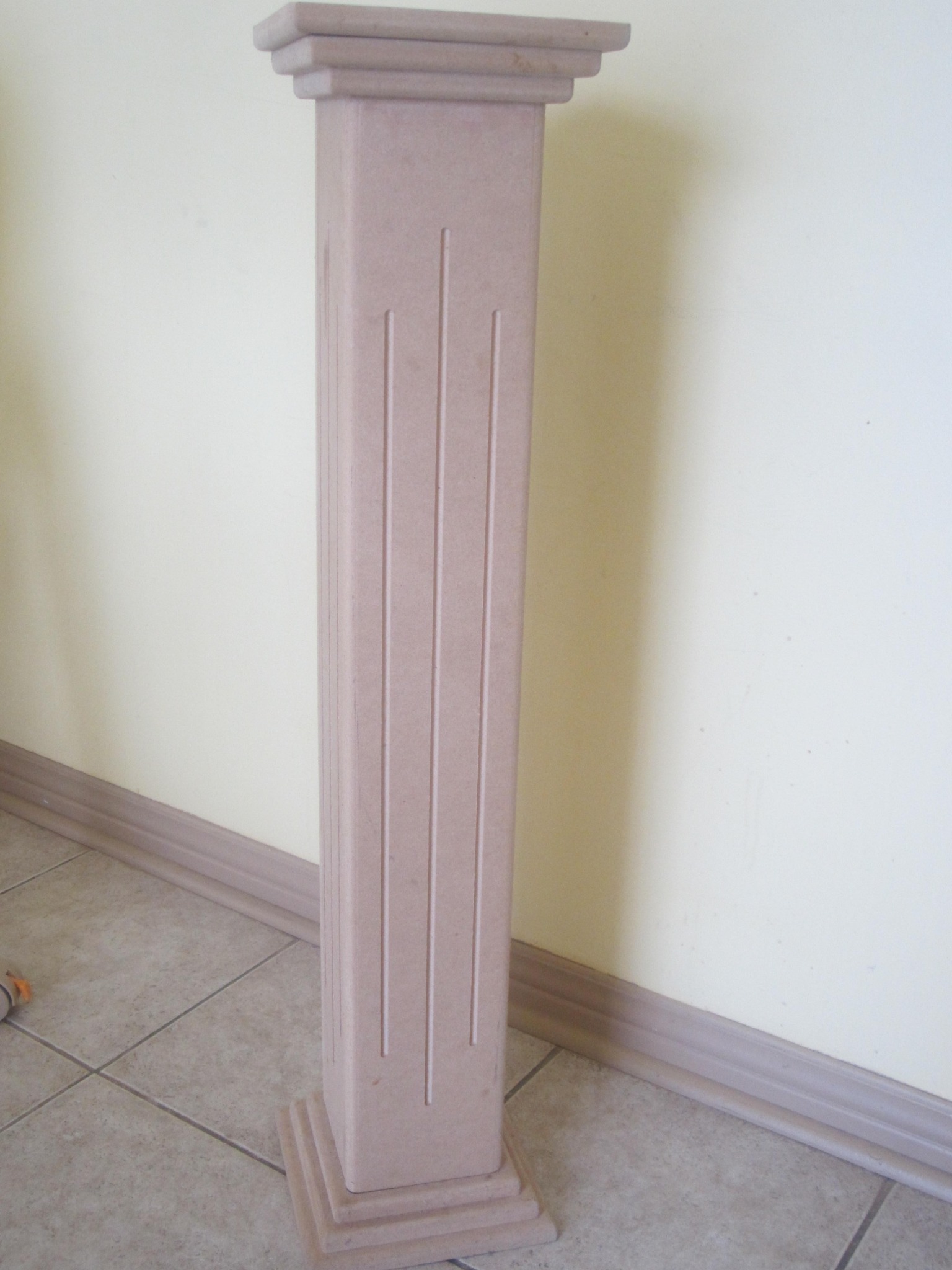 Colonne décorative fabriquée sur mesure